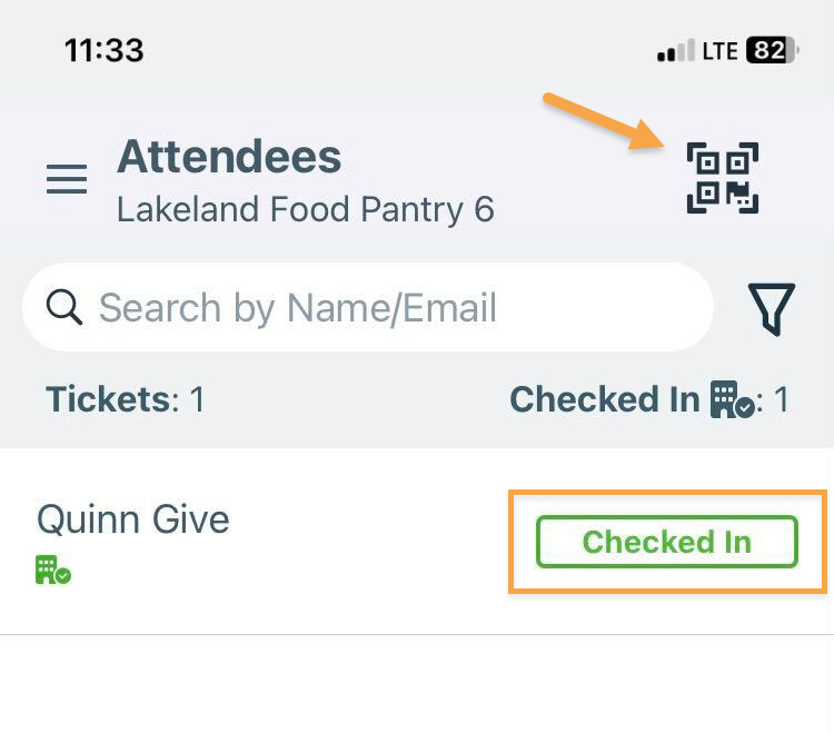 Checked_In_Event_attendee_with_arrow_pointing_to_QR_code_icon.png